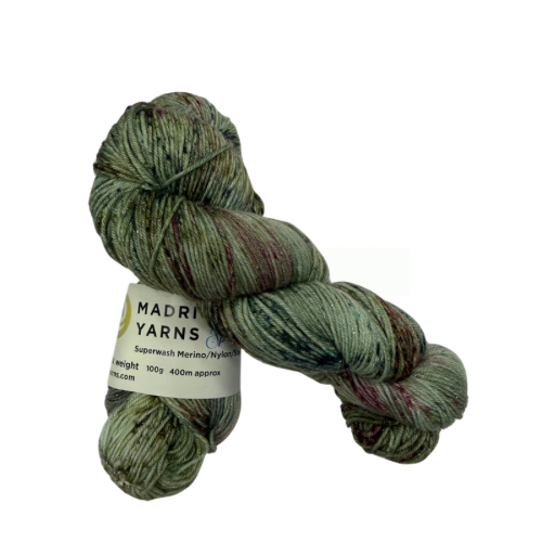 Madrigal Sparkly 4 ply Pampinen Grass