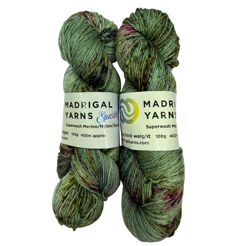 Madrigal Sparkly 4 ply Pampinen Grass