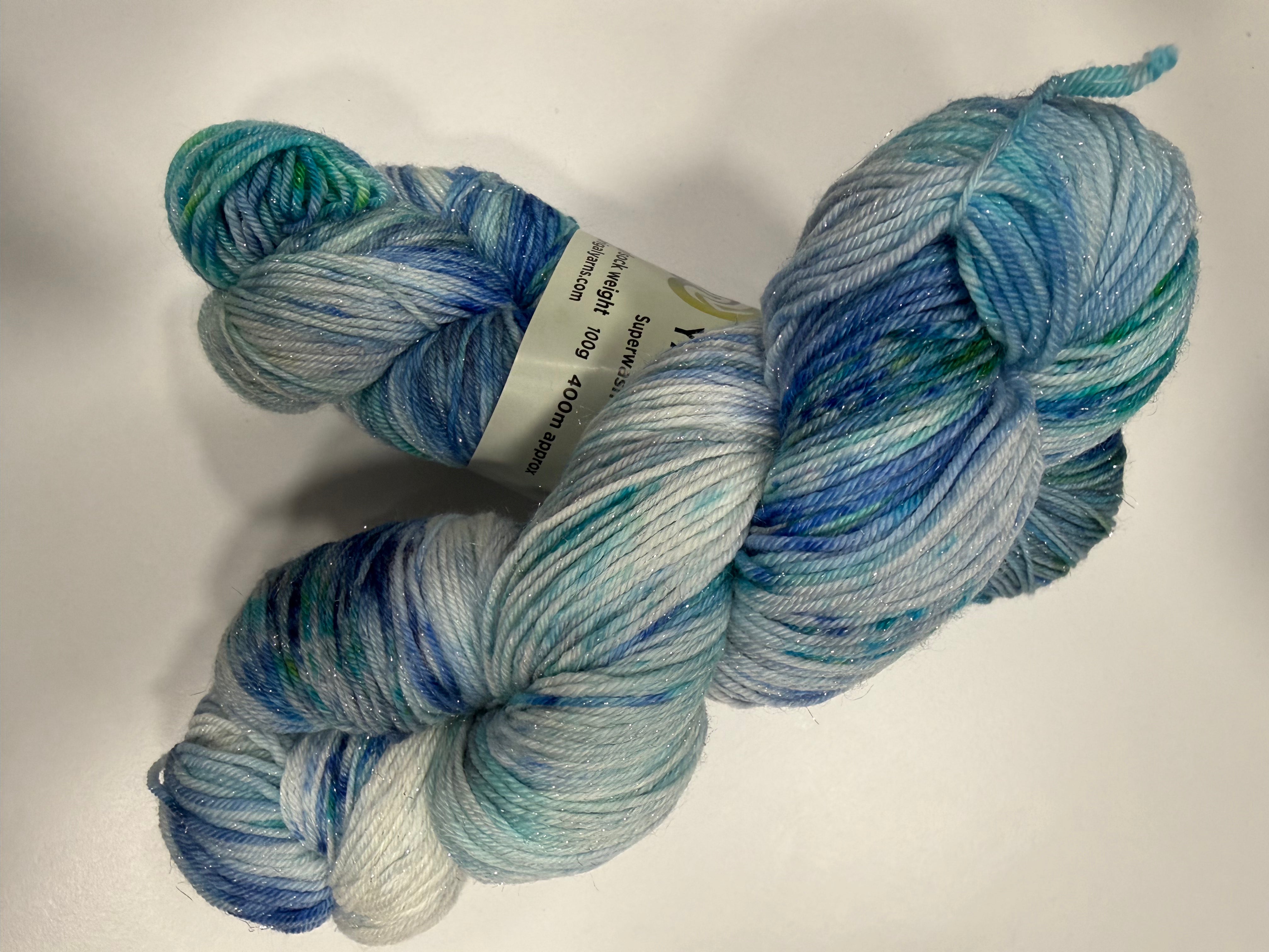 Madrigal Sparkly 4 ply Quebetecette