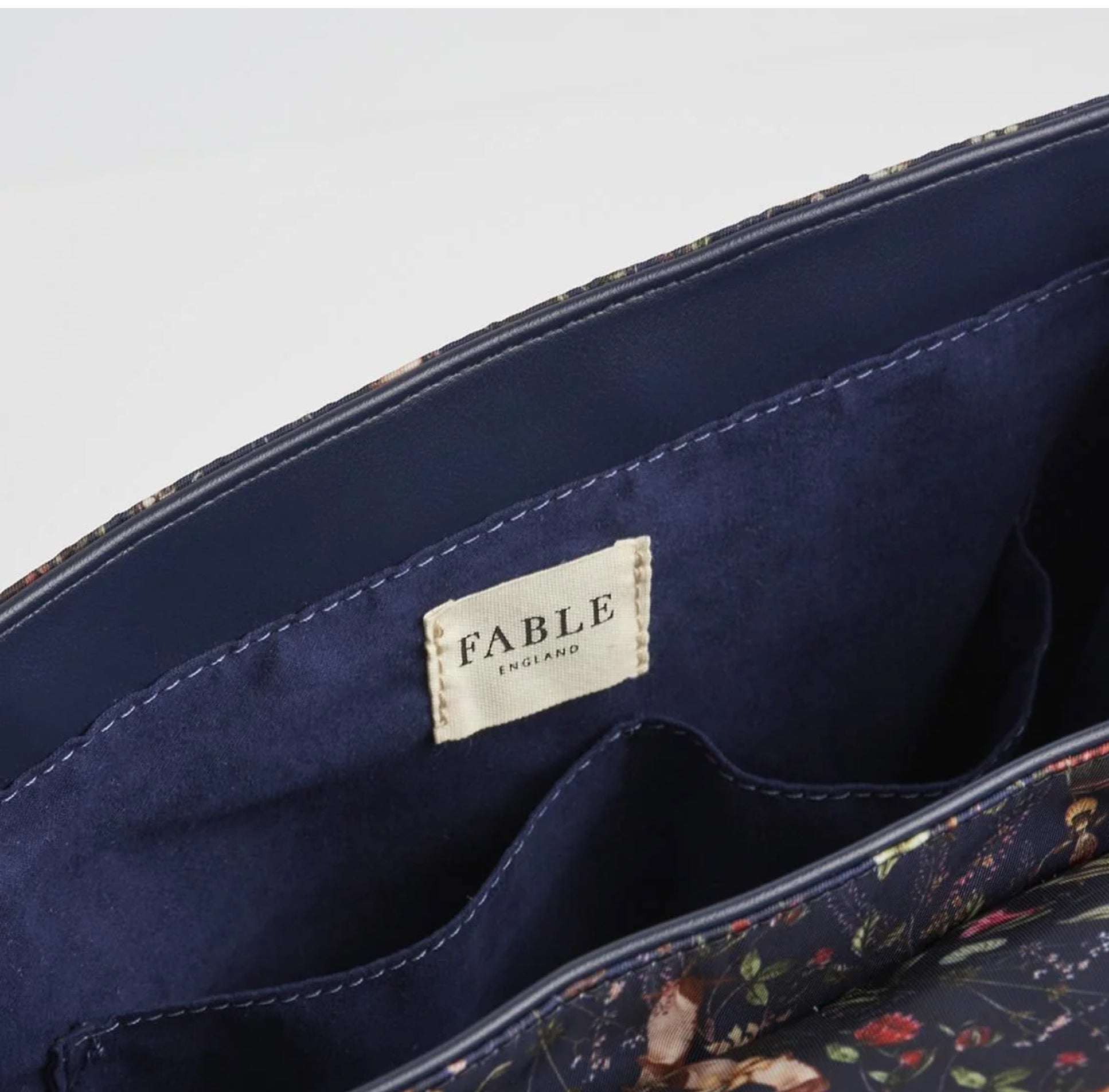 Fable England Wolf Garden Large Navy Backpack