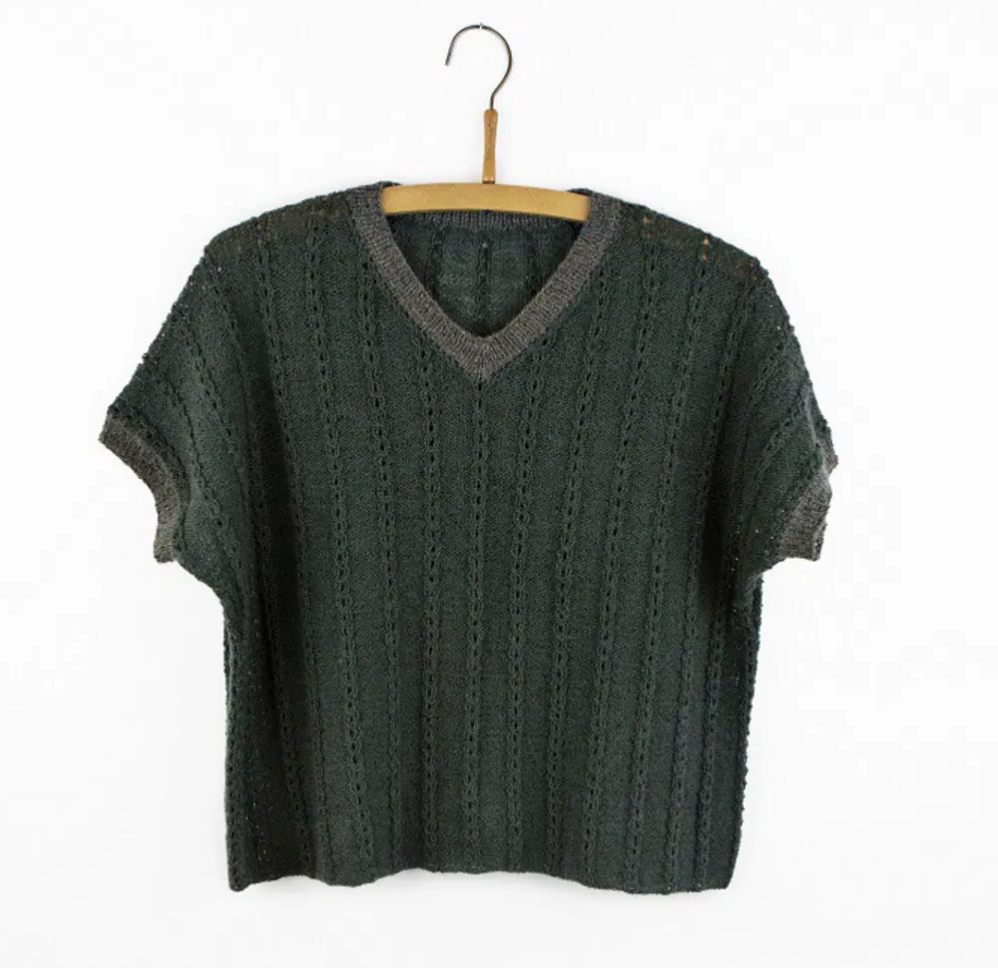 PSSO (Pass Slipped Stitch Over) Blouse Designed by Helga Isager