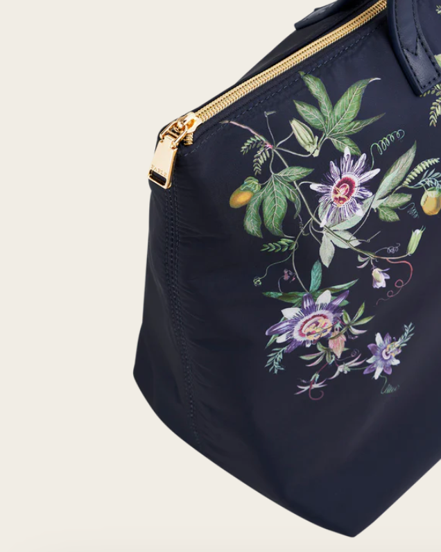 Fable Passion Flower Grab Tote