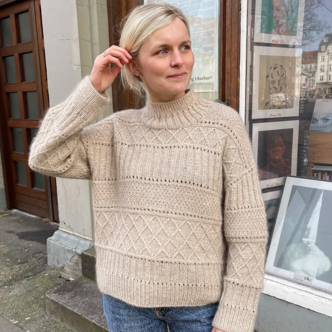 PetiteKnit Ingrid Sweater Woman Pattern