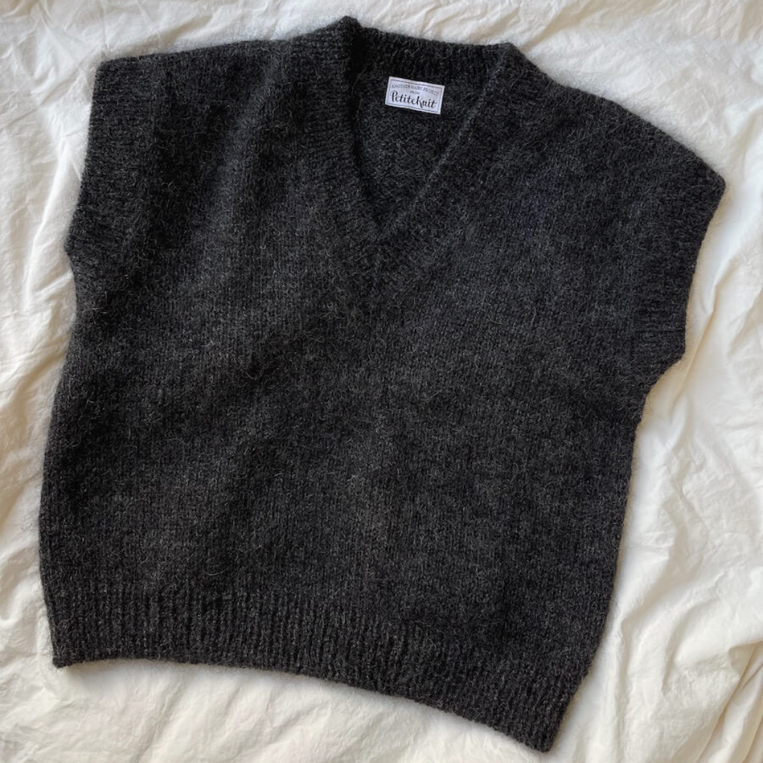 PetiteKnit Weekend Slipover V-Neck Pattern