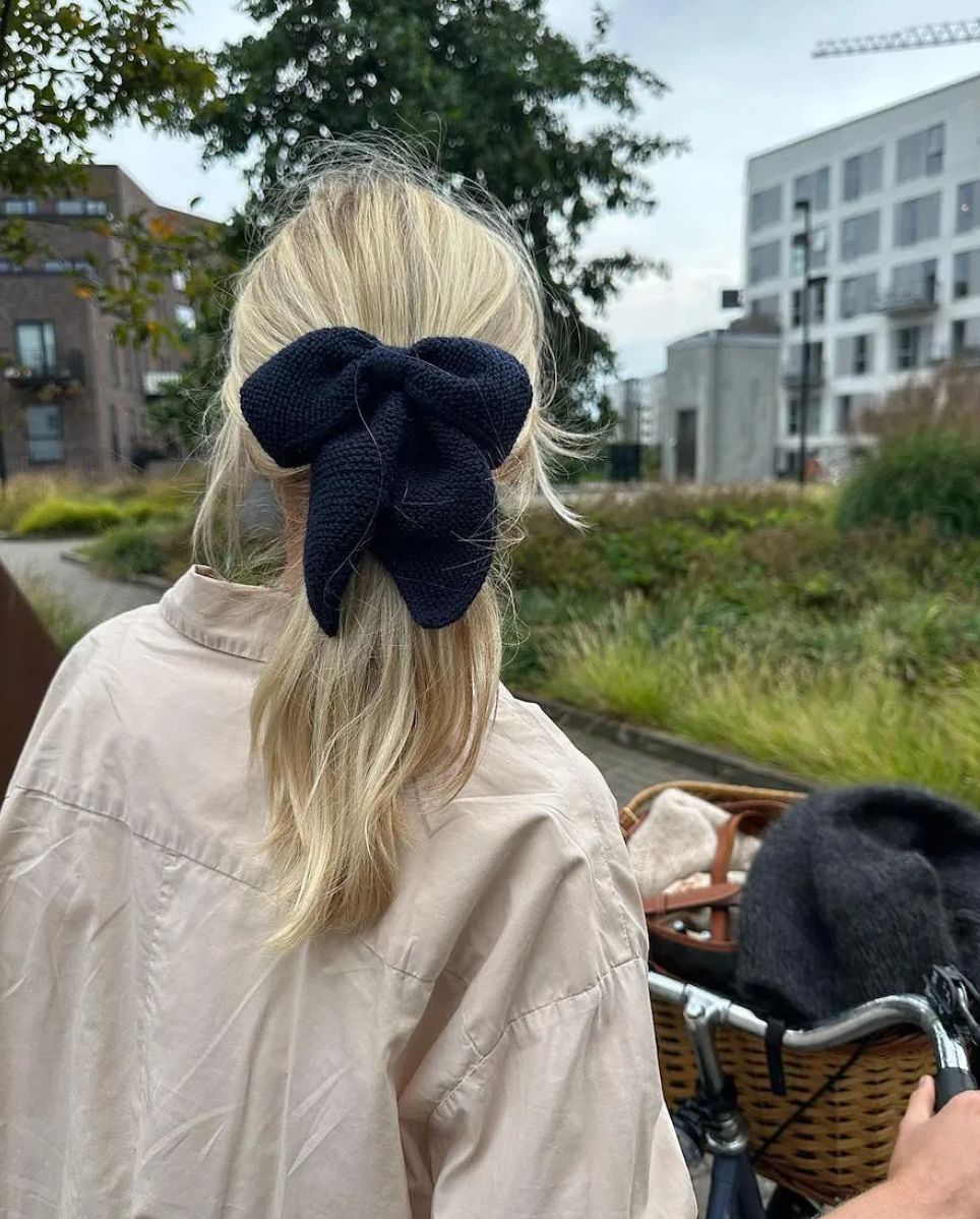 Petite Knit December Bow Kit