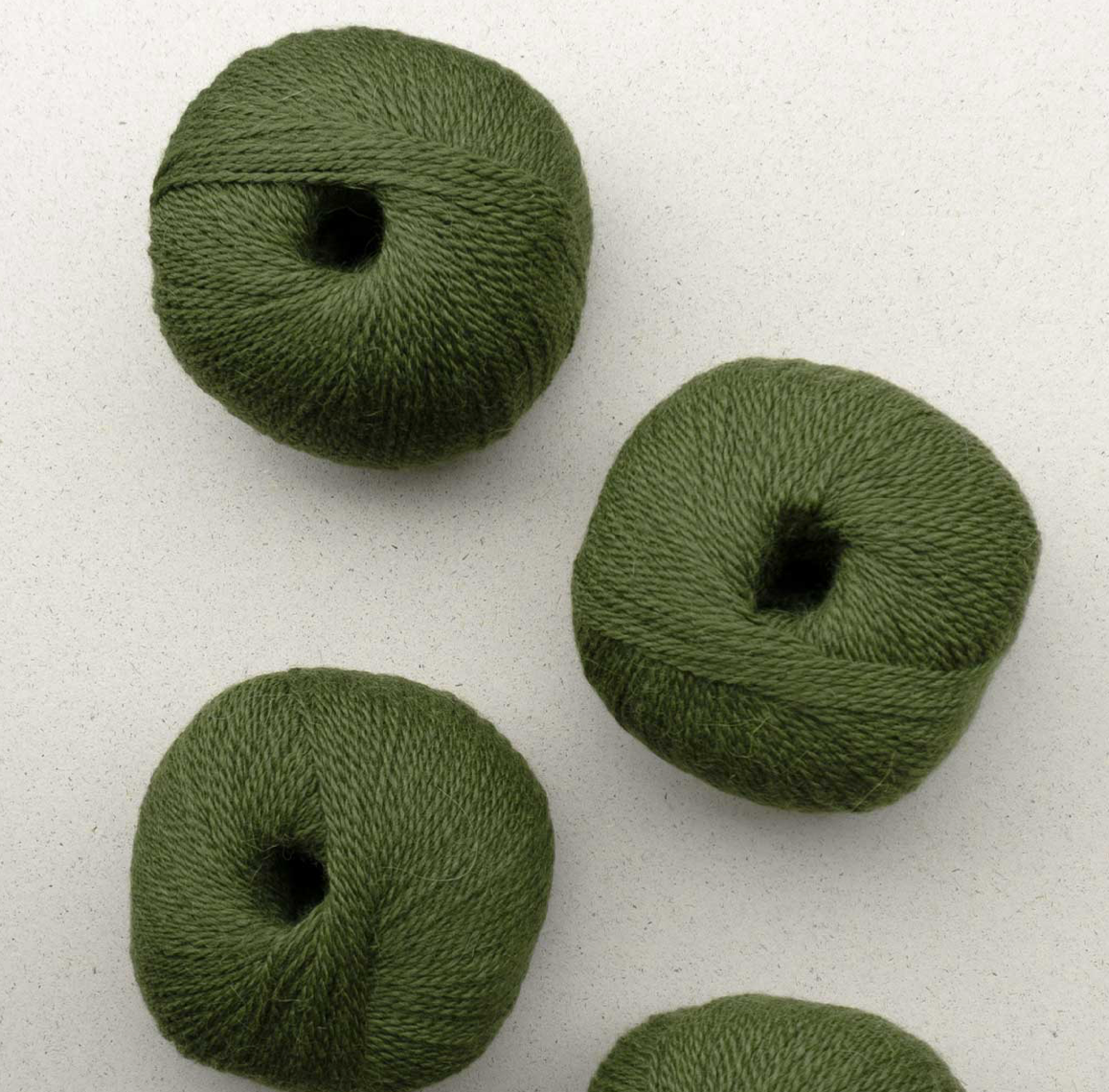 Pascuali Balayage 4ply/Fingering weight yarn
