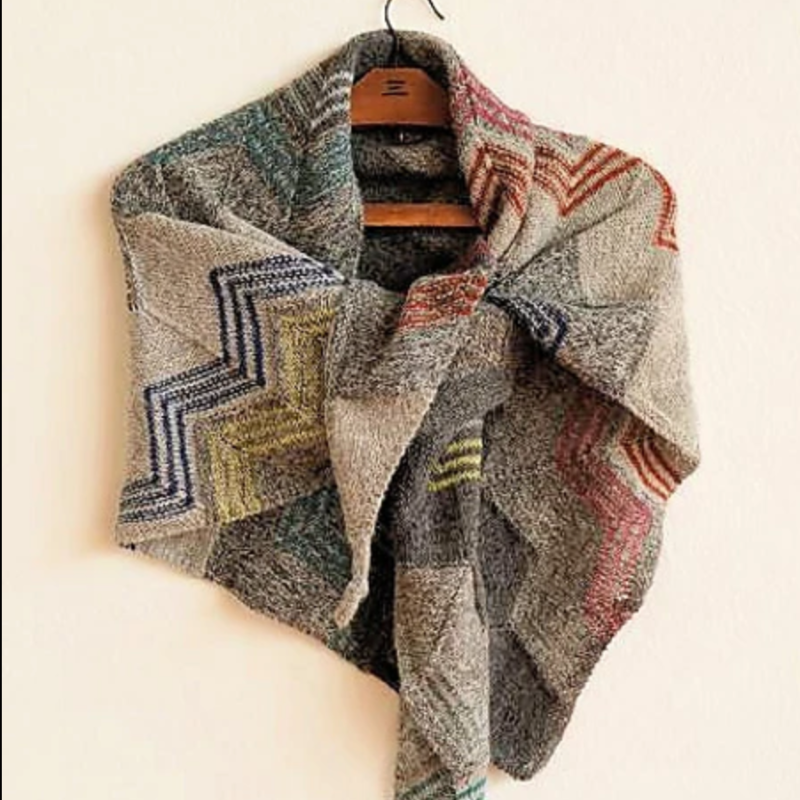 GAVSTRIK SHAWL by Marianne Isager