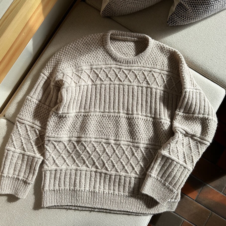 PetiteKnit Ingrid Sweater Man Pattern