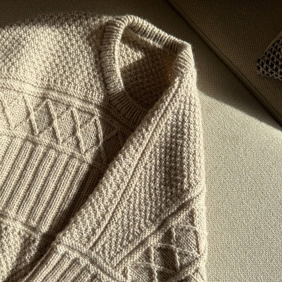 PetiteKnit Ingrid Sweater Man Pattern