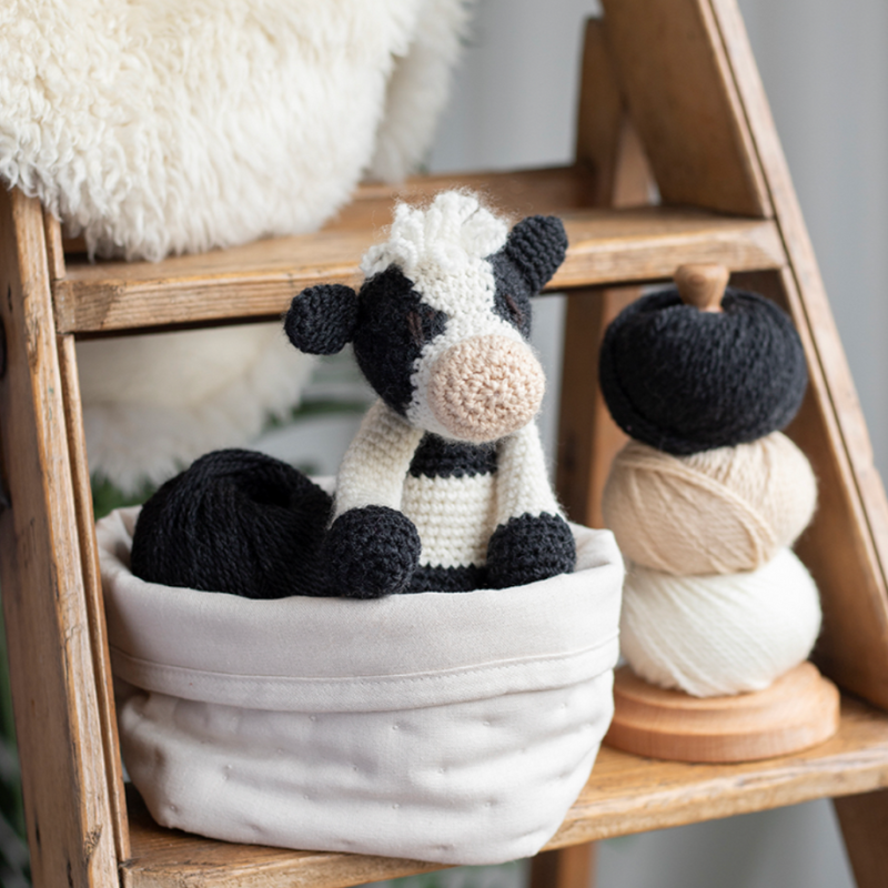 Toft Sarah the Friesian Cow Crochet Kit