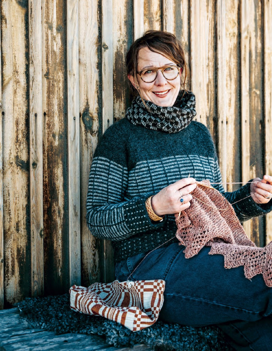 Island Knitting by Erika Âberg