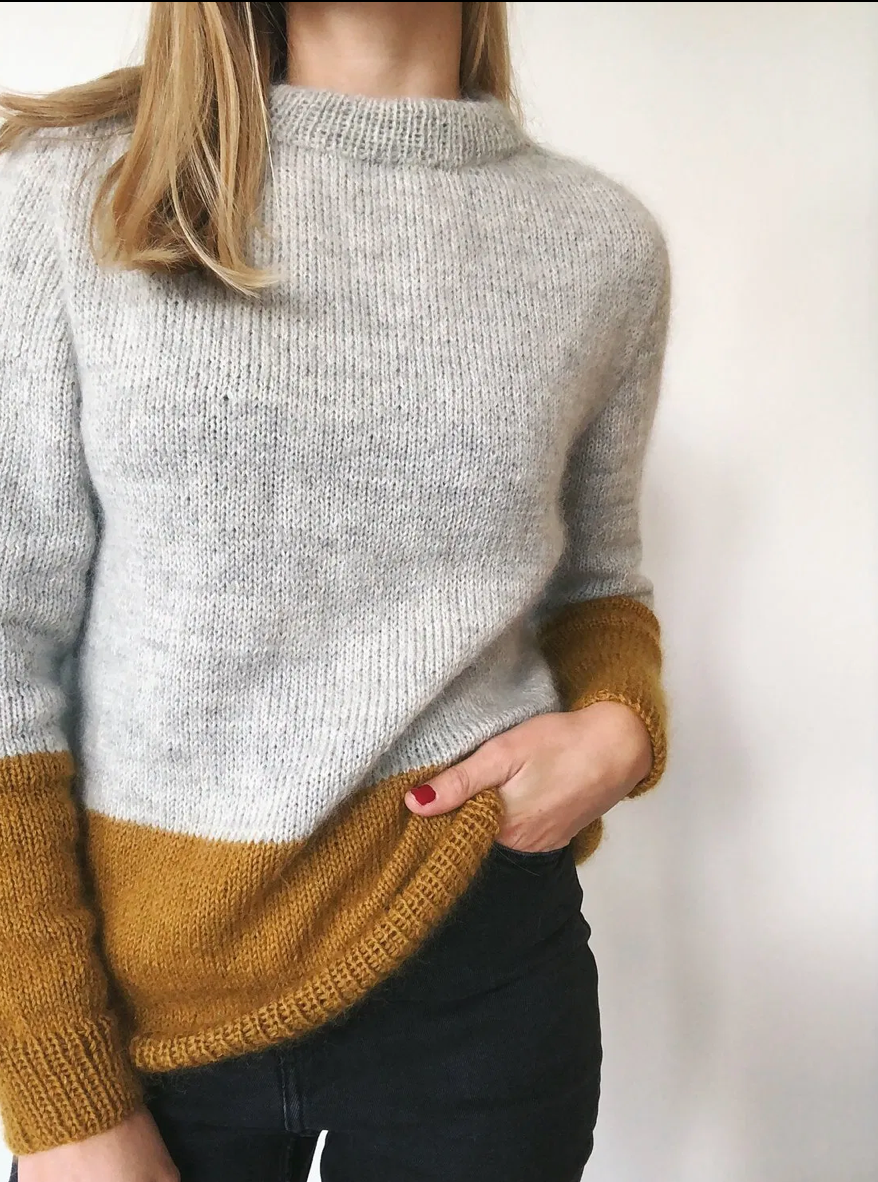 PetiteKnit Contrast Sweater Pattern