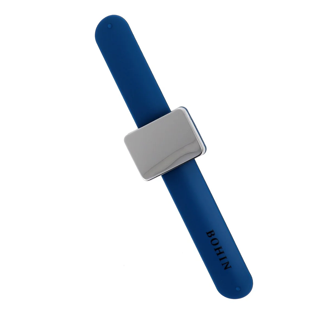 Bohin Magnetic Wrist Pin Holder